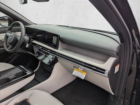 New 2026 Hyundai Tucson Limited AWD/4WD image 28