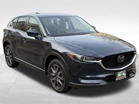 Used 2018 MAZDA CX-5 Touring w/ Preferred Equipment Package image 3