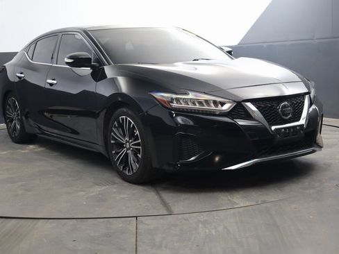 Used 2019 Nissan Maxima 3.5 SL w/ Floor Mat Group image 2