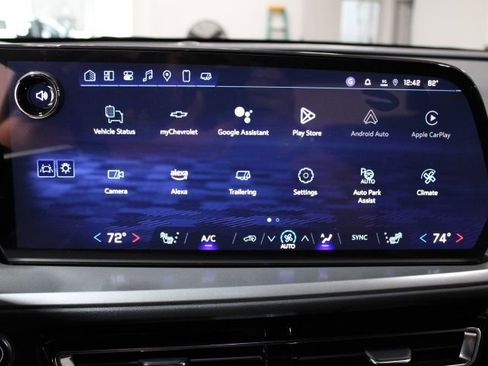 New 2025 Chevrolet Traverse LT w/ Enhanced Driving Package image 28