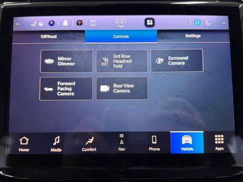 Used 2023 Jeep Grand Cherokee L Limited w/ Luxury Tech Group II AWD/4WD image 26