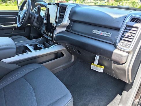 New 2025 RAM 2500 Lone Star image 28