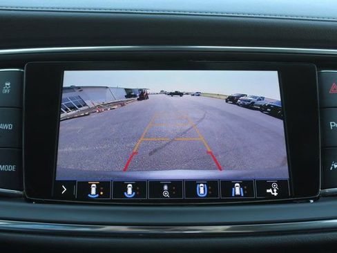 Used 2020 Buick Enclave Avenir w/ Avenir Technology Package image 33