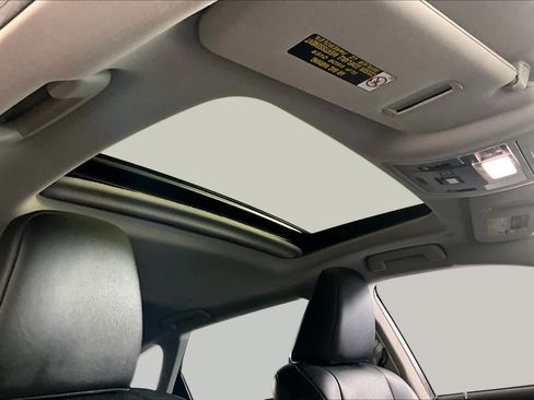 Used 2020 Lexus RX 350L FWD w/ Premium Package image 13