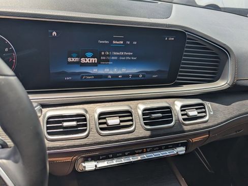 Used 2024 Mercedes-Benz GLE 350 4MATIC image 15