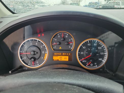 Used 2013 Nissan Titan SV w/ SV Value Truck Pkg image 25