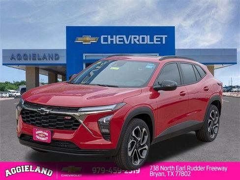 New 2026 Chevrolet Trax RS w/ Sunroof Package FWD image 43