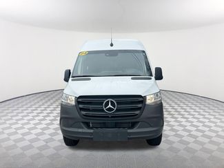 Used 2024 Mercedes-Benz Sprinter 2500 video 2