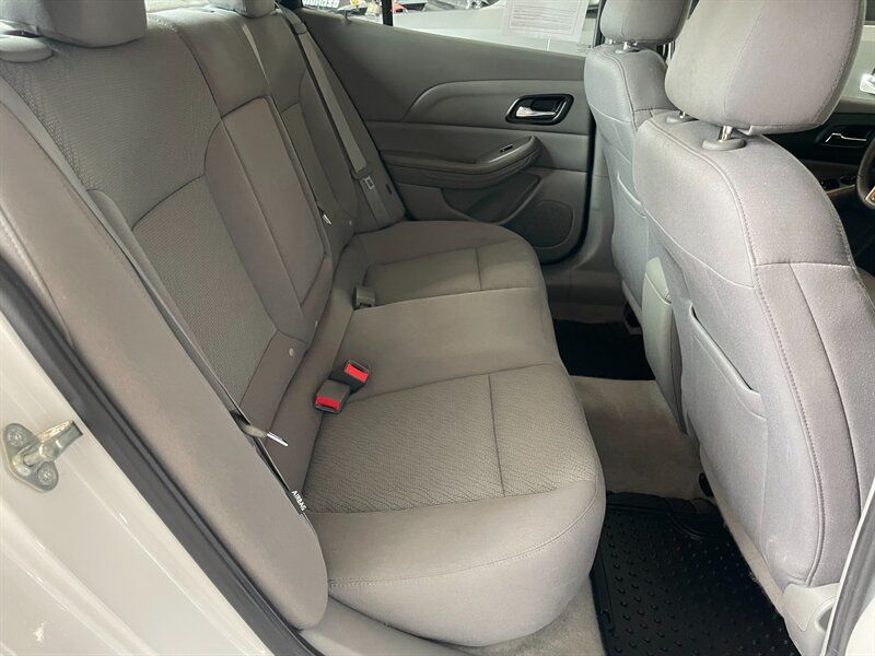 Used 2014 Chevrolet Malibu LS w/ Protection Package FWD image 18
