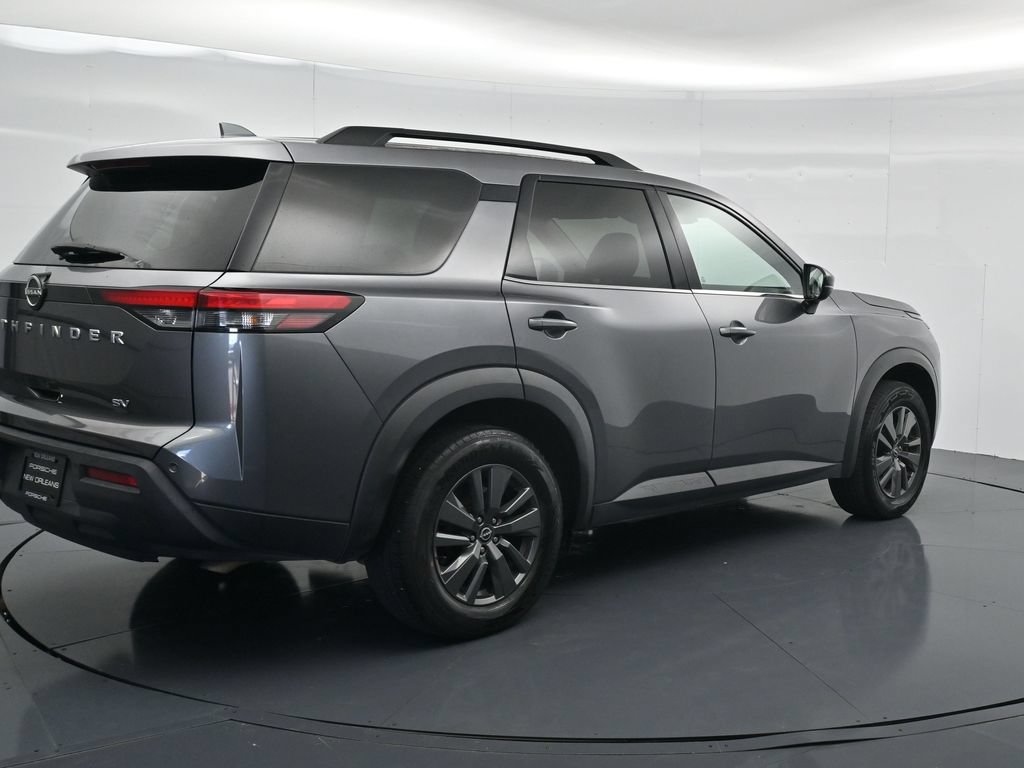 Used 2024 Nissan Pathfinder SV FWD image 7