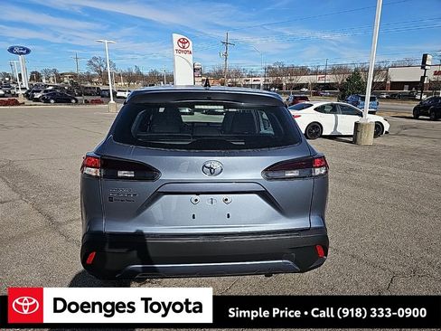 New 2026 Toyota Corolla Cross L image 6