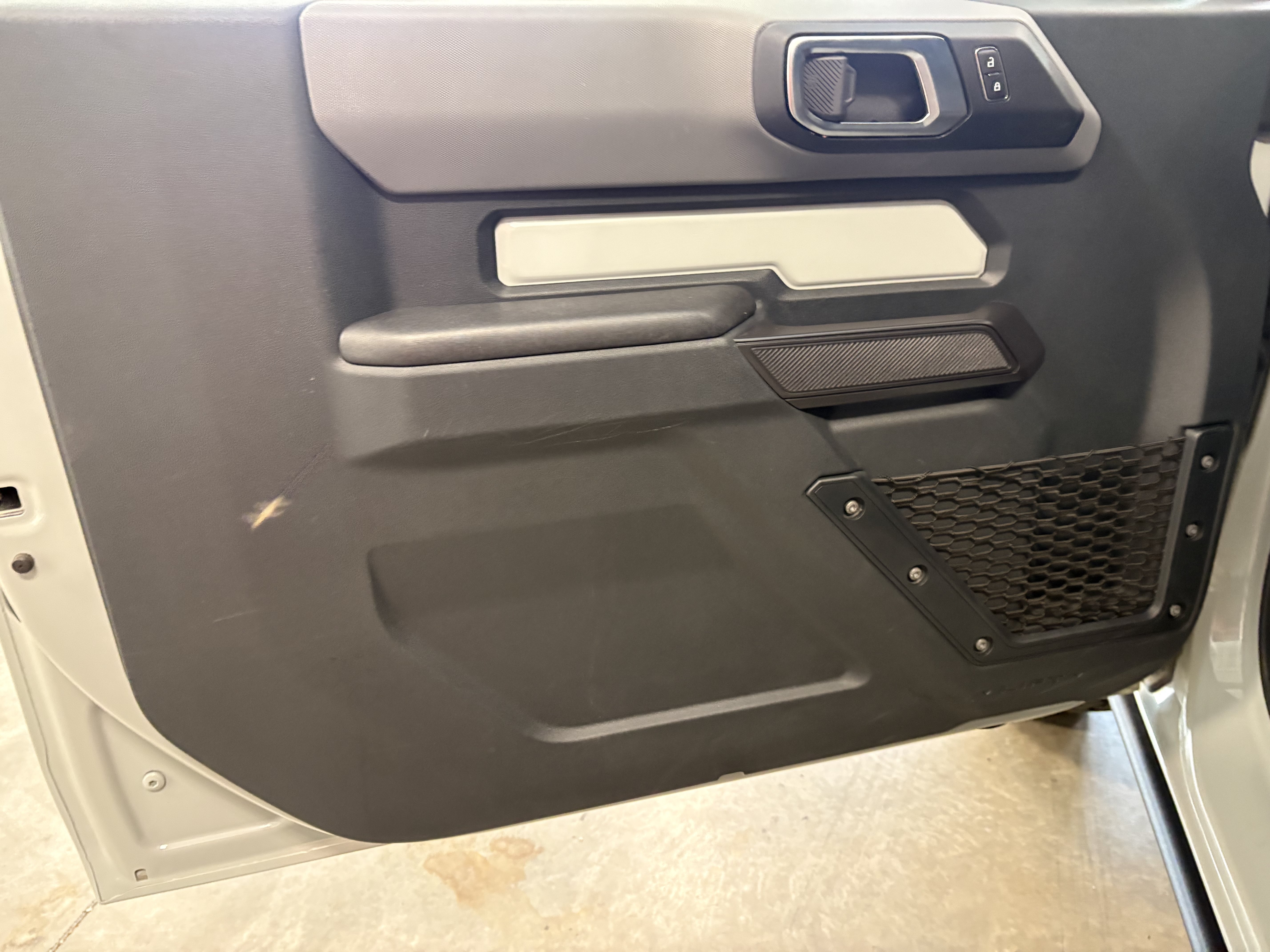 Used 2024 Ford Bronco Black Diamond AWD/4WD image 7