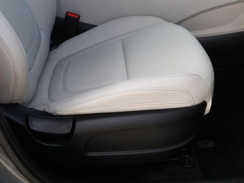 Used 2025 Hyundai Tucson SEL image 19