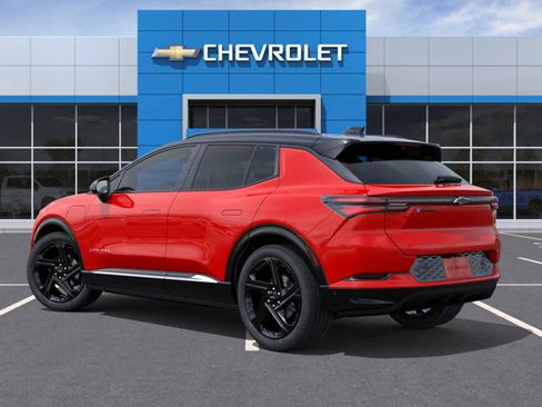 New 2026 Chevrolet Equinox EV RS image 3