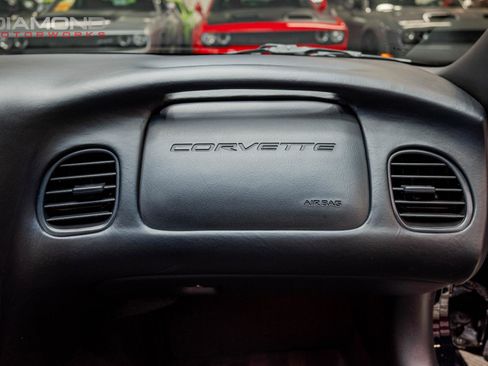 Used 2003 Chevrolet Corvette Z06 w/ Memory Package, 3 Drivers image 70