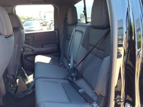 New 2026 Nissan Frontier SV w/ Tow Package AWD/4WD image 25