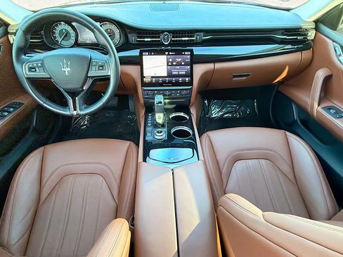 Used 2021 Maserati Quattroporte S image 16