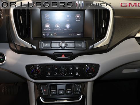 Certified 2020 GMC Terrain SLE w/ Driver Convenience Package AWD/4WD image 23