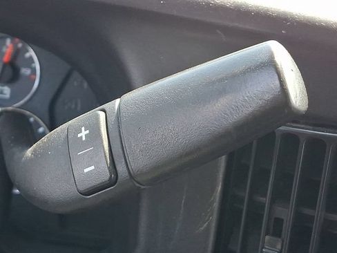 Used 2023 GMC Savana 2500 Extended w/ Driver Convenience Package RWD image 10