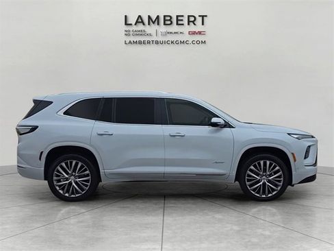New 2026 Buick Enclave Avenir w/ Super Cruise Package image 6