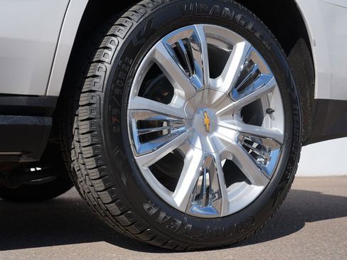 Used 2024 Chevrolet Tahoe High Country image 34