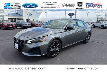 Used 2025 Nissan Altima 2.5 SR