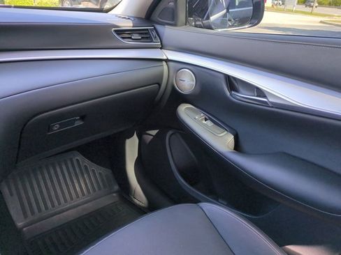 Used 2021 INFINITI QX50 Sensory image 18