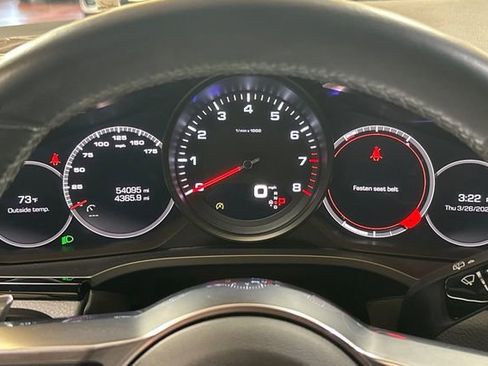 Used 2019 Porsche Cayenne AWD/4WD image 31