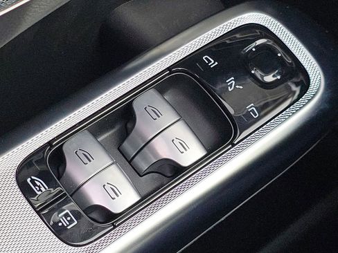 New 2026 Mercedes-Benz E 450 4MATIC Sedan image 27