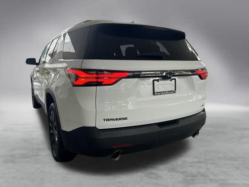 Used 2023 Chevrolet Traverse RS FWD image 4