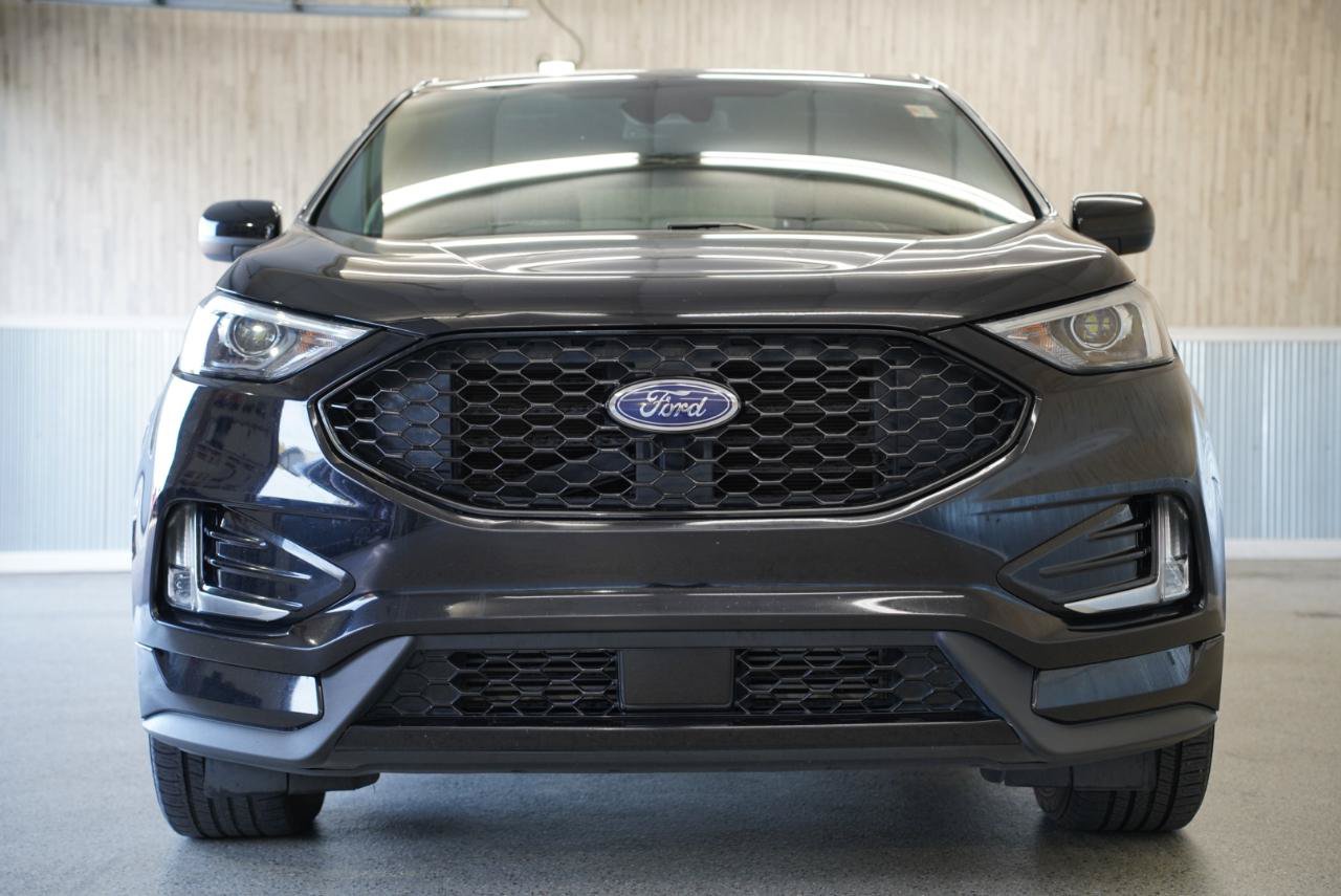 Used 2021 Ford Edge ST-Line AWD/4WD image 3
