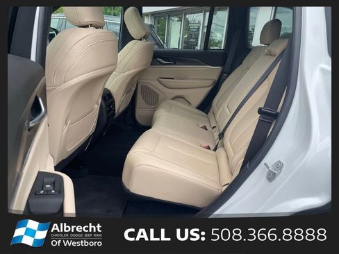 New 2025 Jeep Grand Cherokee Limited AWD/4WD image 13