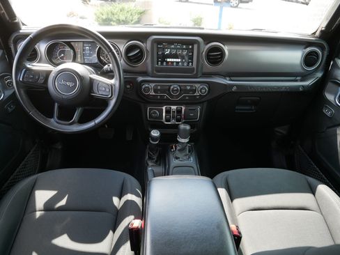Used 2021 Jeep Wrangler Unlimited Sport AWD/4WD image 10