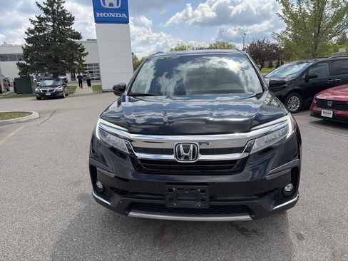 Used 2022 Honda Pilot Touring image 3