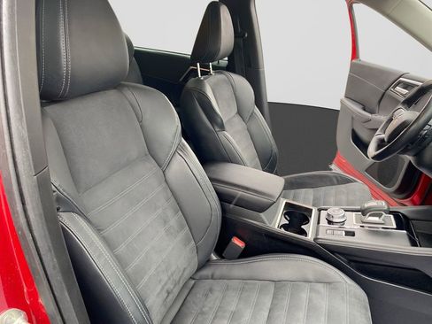 Used 2022 Mitsubishi Outlander SE image 30