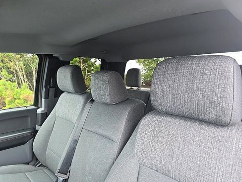 Used 2022 Ford F150 XLT image 23