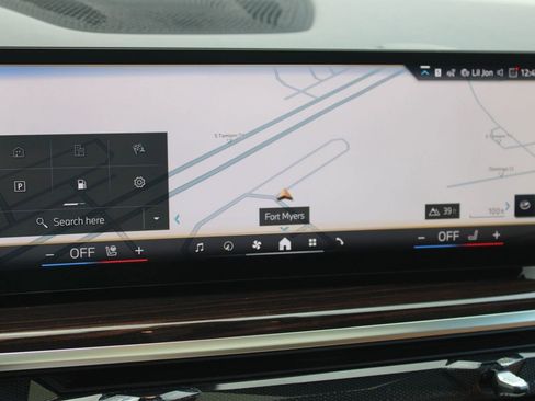 New 2026 BMW X5 xDrive50e AWD/4WD image 28