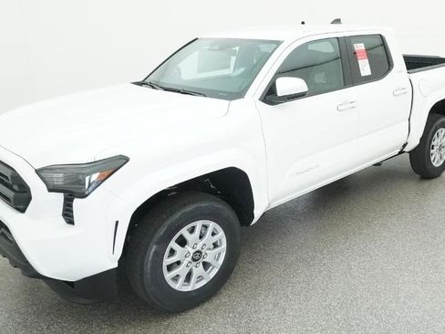 New 2026 Toyota Tacoma SR5 RWD image 45