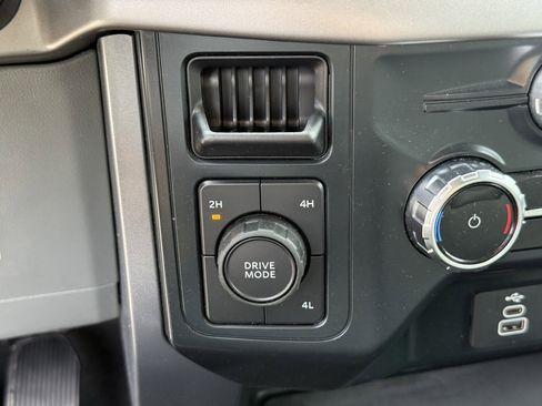 Used 2025 Ford F150 XLT w/ Equipment Group 301A Standard AWD/4WD image 24
