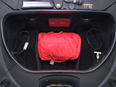 Used 2022 Ferrari F8 Tributo RWD image 51