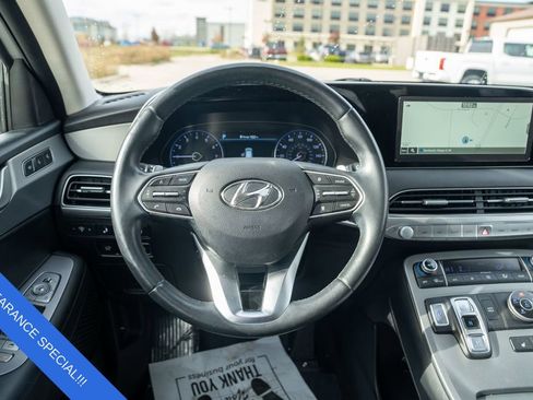 Certified 2022 Hyundai Palisade SEL w/ 8P Bench Seat Package image 15