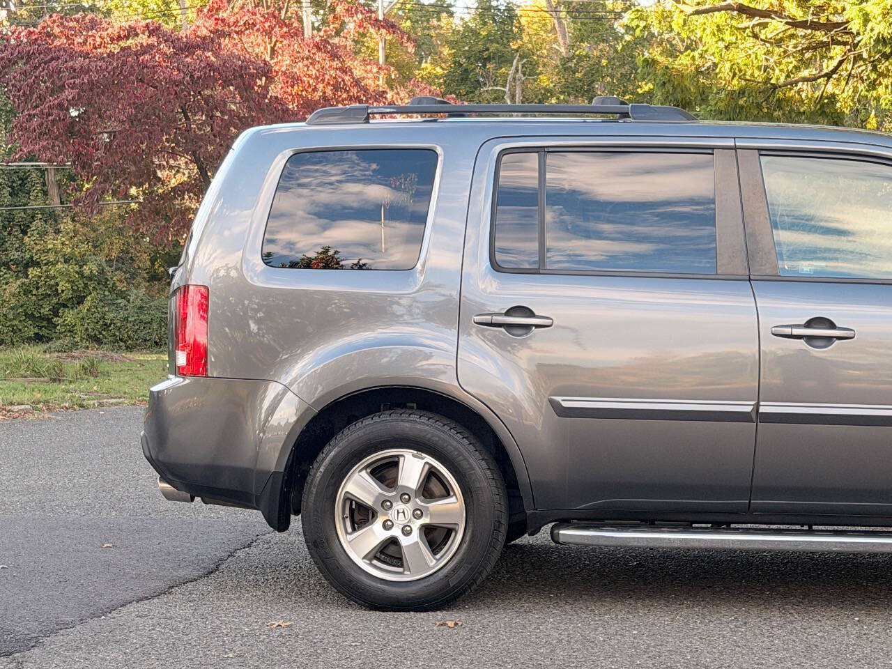 Used 2011 Honda Pilot EX-L image 20