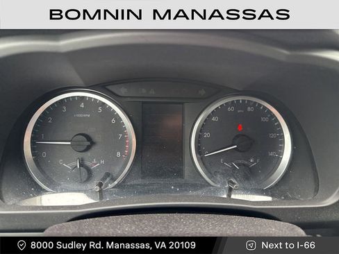 Used 2019 Toyota Highlander Plus w/ Protection Package #3 AWD/4WD image 7