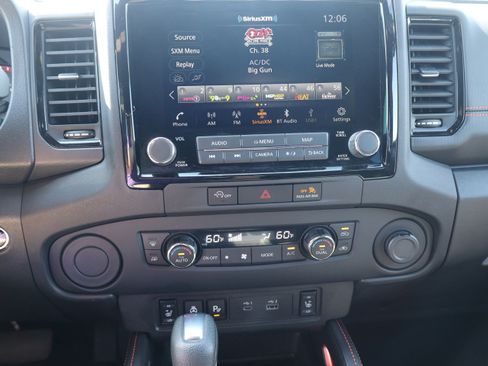 Used 2024 Nissan Frontier Pro-X w/ Pro Convenience Package image 18