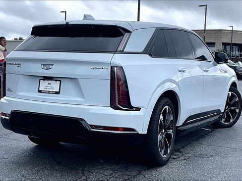Used 2026 Cadillac Escalade IQ Sport 2 AWD/4WD image 5