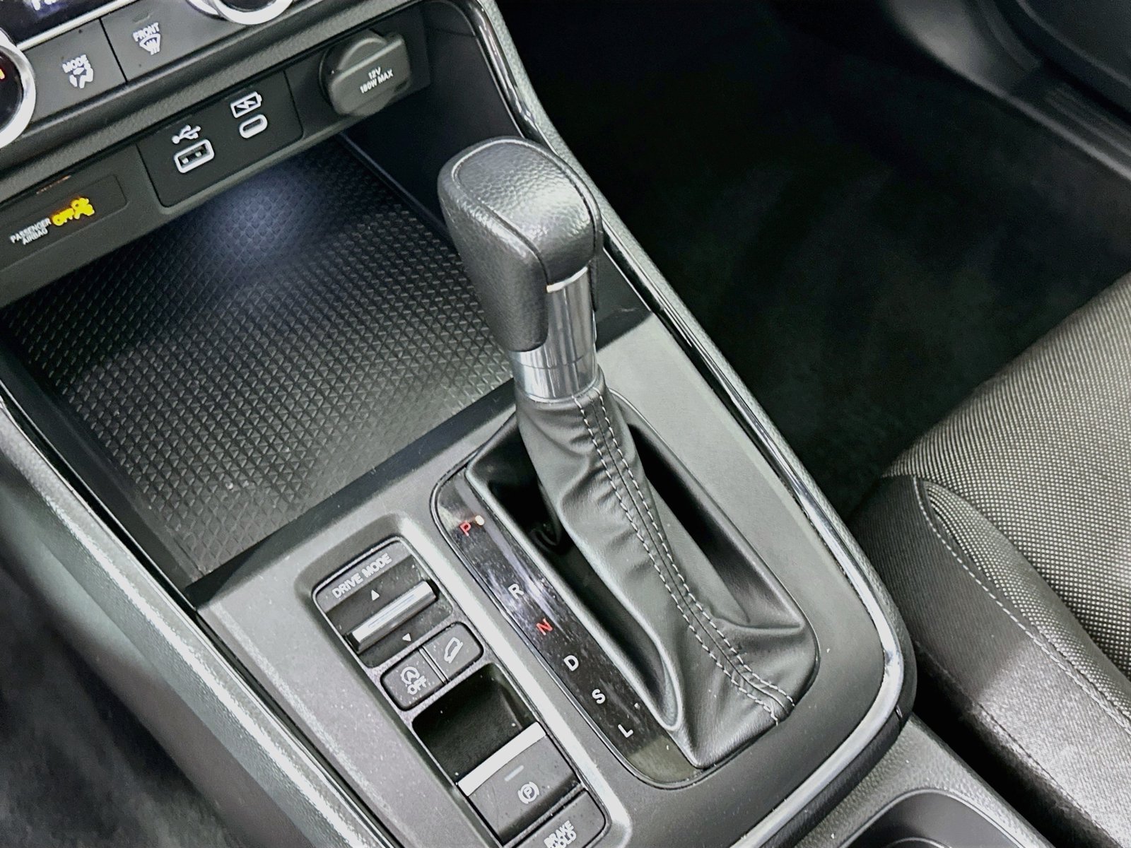 Used 2025 Honda CR-V EX image 16