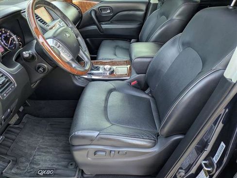 Used 2019 INFINITI QX80 Luxe image 18