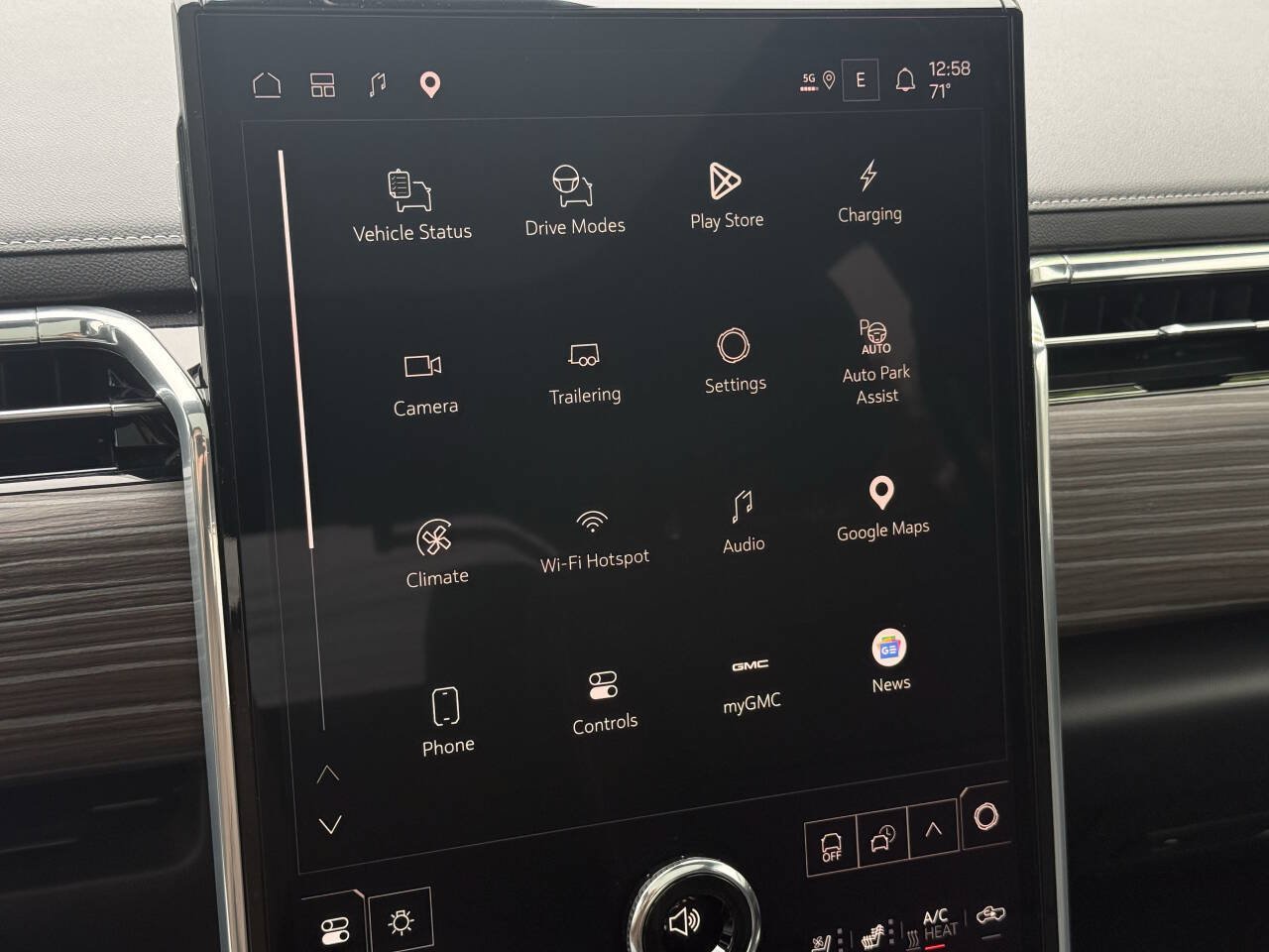 Used 2025 GMC Sierra EV Denali AWD/4WD image 28