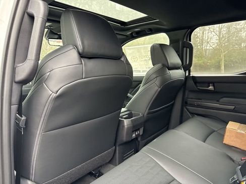 New 2025 Toyota Tacoma TRD Off-Road image 23