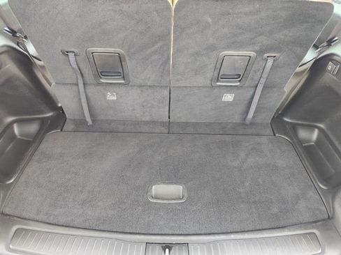 Used 2023 Jeep Grand Cherokee L Limited RWD image 32